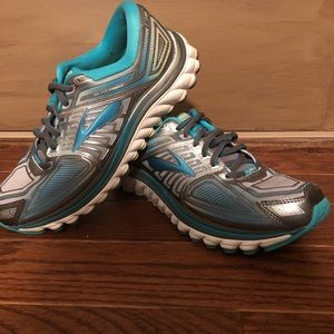 Women’s Brooks